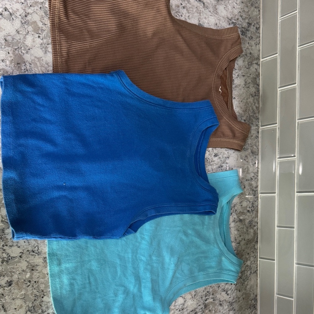 Hollister Women's Tank Tops - Brown, Blue, Light Blue and Black